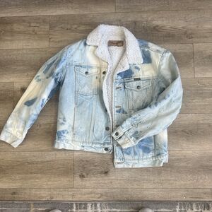 Vintage Wrangler Acid Wash Trucker Denim Jacket Sherpa Lined Late 80’s-90’s
